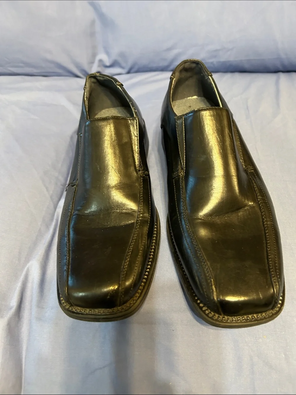 Men's Black Leather Slip-On Loafers